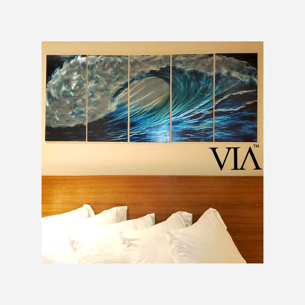 Majestic Waves
